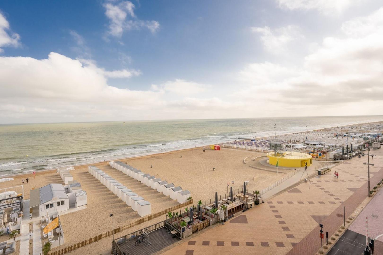 Vue Mer, Famille, Teletravail, Chiens Admis & Garage Knokke-Heist Buitenkant foto